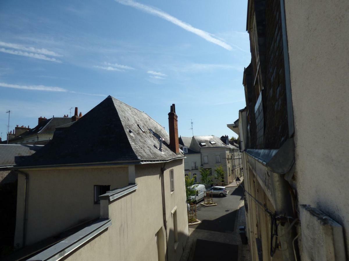 La Petite Maison Des Halles Lägenhet Tours Exteriör bild