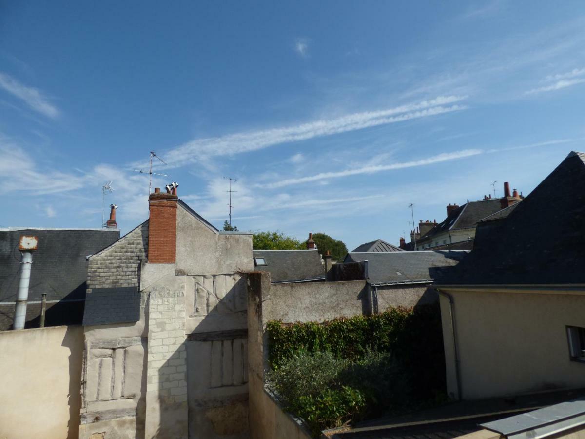La Petite Maison Des Halles Lägenhet Tours Exteriör bild